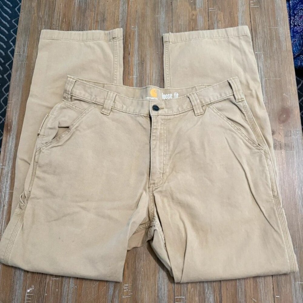 Men’s Carhartt khaki work pants